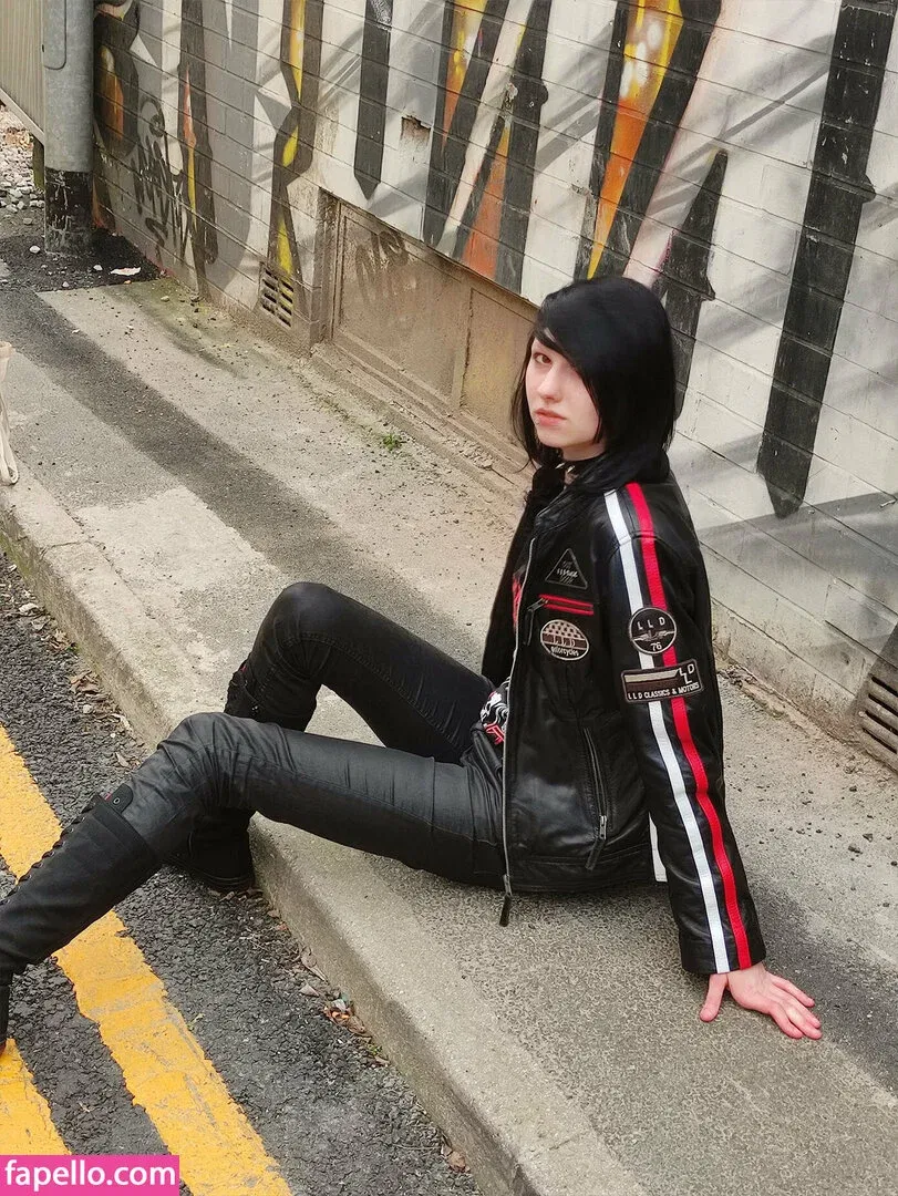 daddys_emo_girl / little_emo_kitten Onlyfans Photo Gallery 