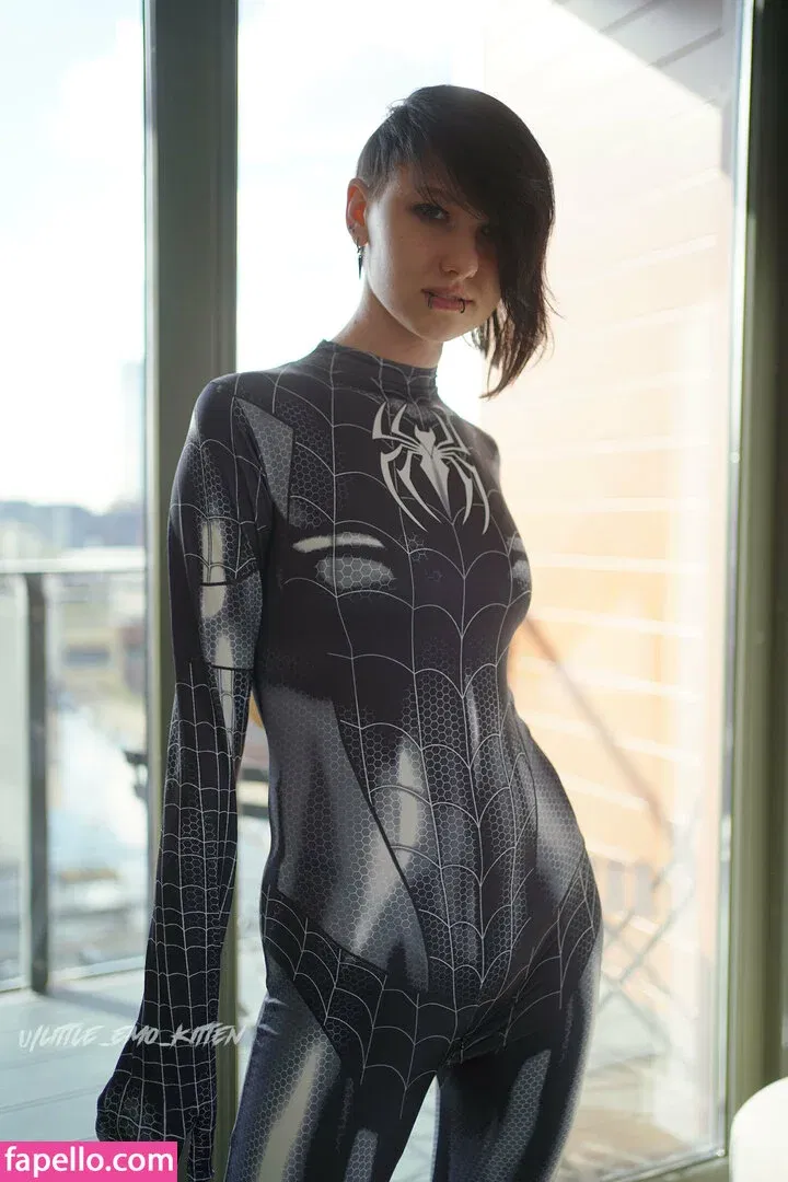 daddys_emo_girl / little_emo_kitten Onlyfans Photo Gallery 