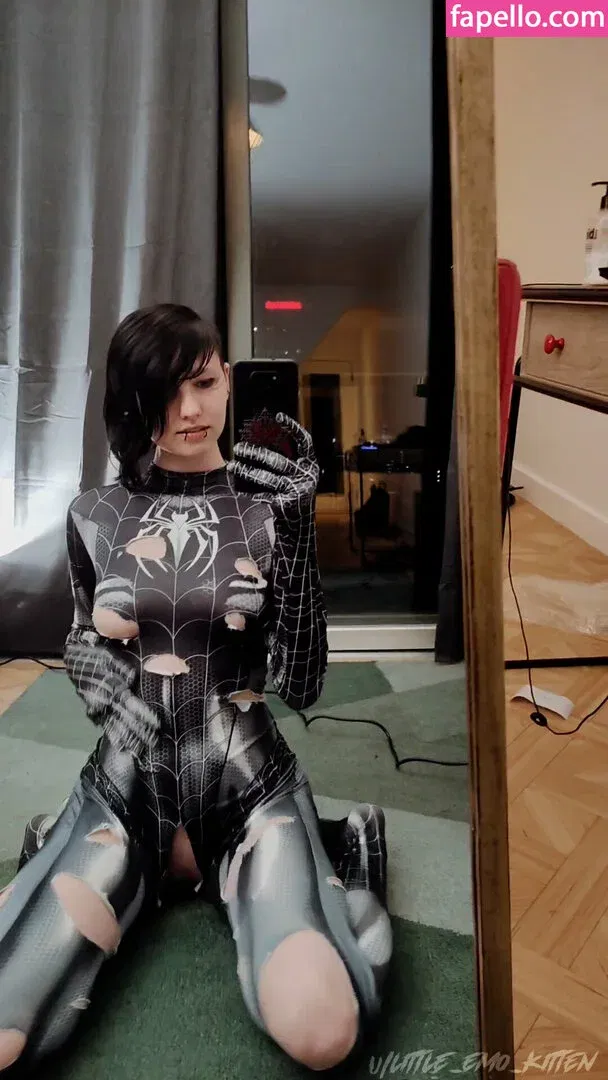 daddys_emo_girl / little_emo_kitten Onlyfans Photo Gallery 