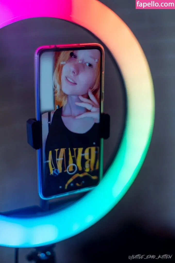 daddys_emo_girl / little_emo_kitten Onlyfans Photo Gallery 