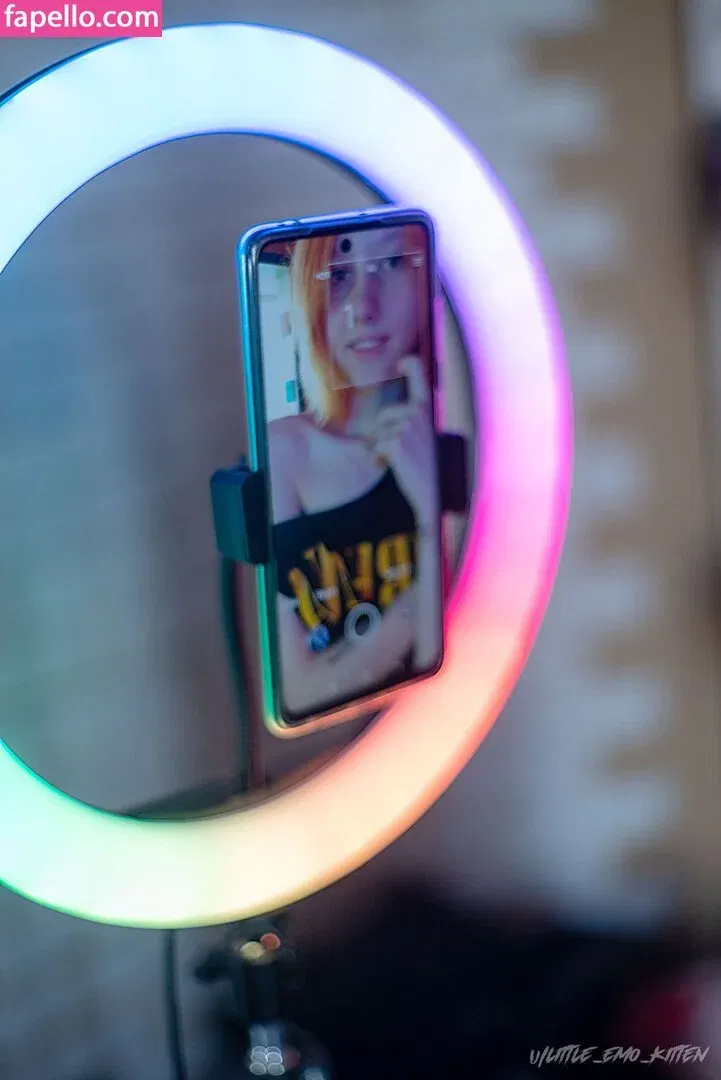 daddys_emo_girl / little_emo_kitten Onlyfans Photo Gallery 