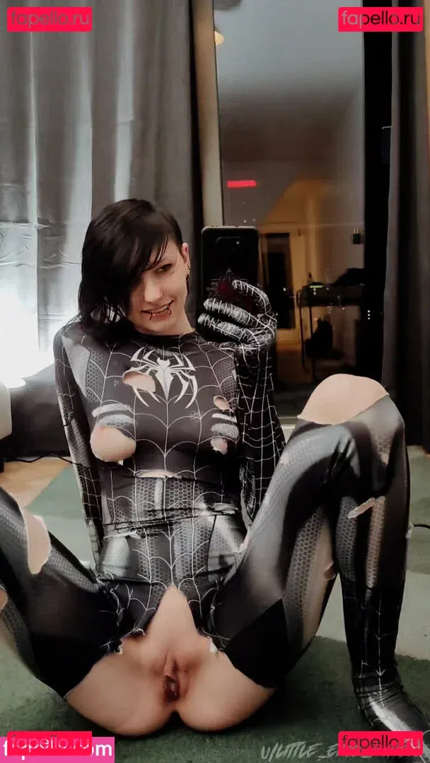 daddys_emo_girl / little_emo_kitten Onlyfans Photo Gallery 