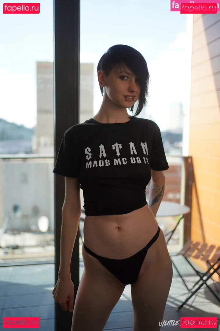 daddys_emo_girl / little_emo_kitten Onlyfans Photo Gallery 