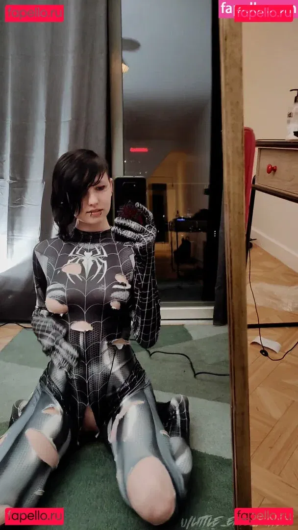 daddys_emo_girl / little_emo_kitten Onlyfans Photo Gallery 