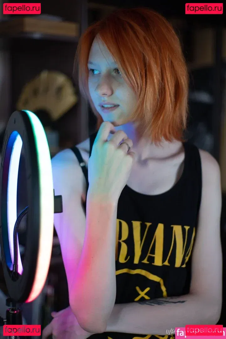 daddys_emo_girl / little_emo_kitten Onlyfans Photo Gallery 