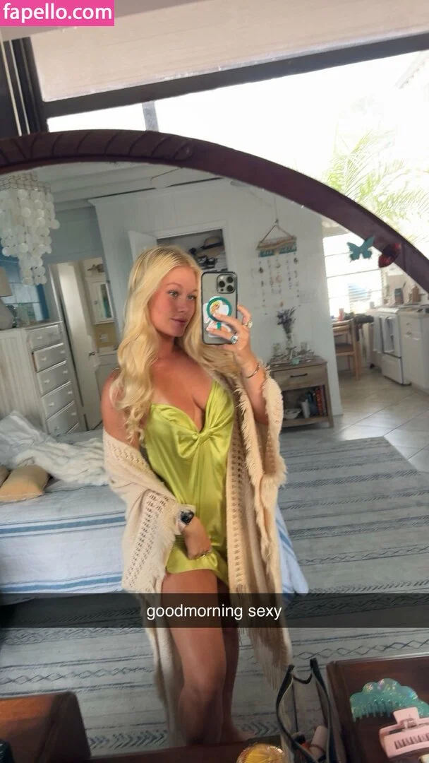 emmalyniswildz / emmalynrenae Onlyfans Photo Gallery 