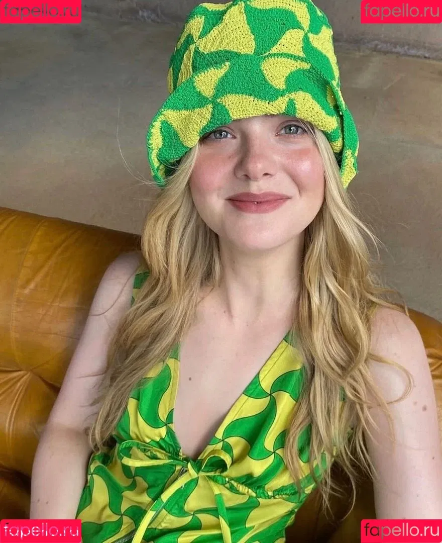 Elle Fanning / ellefanning Onlyfans Photo Gallery 