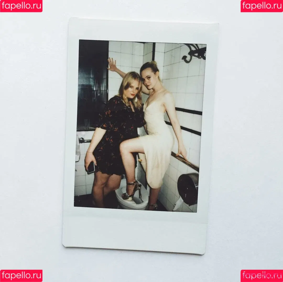 Elle Fanning / ellefanning Onlyfans Photo Gallery 