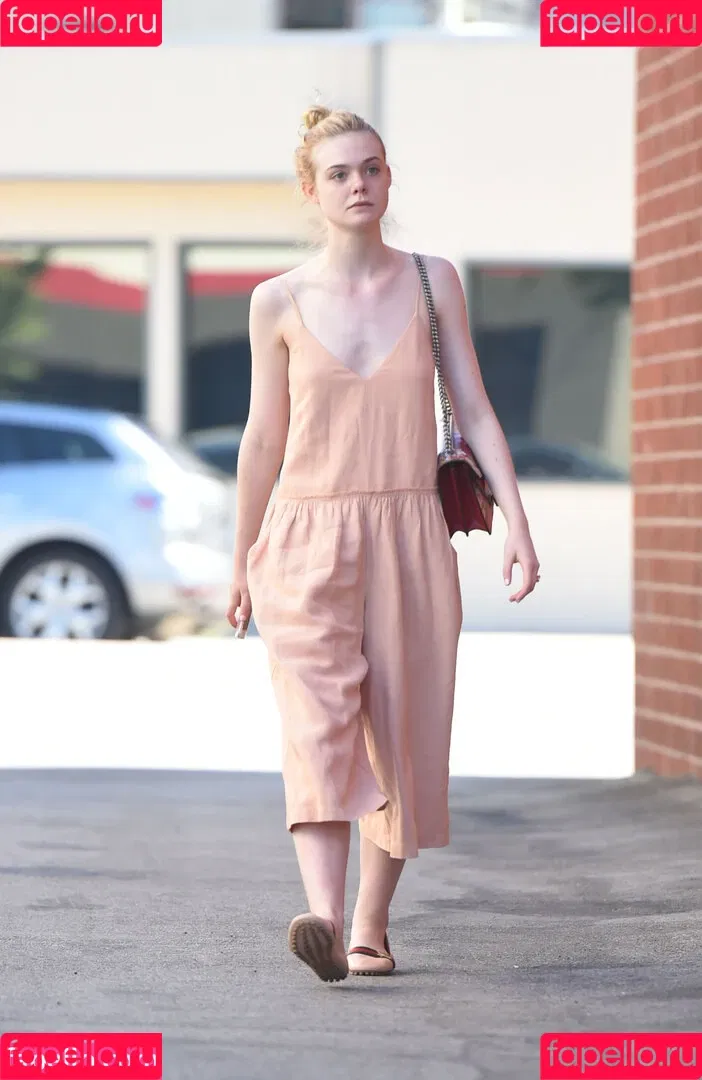 Elle Fanning / ellefanning Onlyfans Photo Gallery 