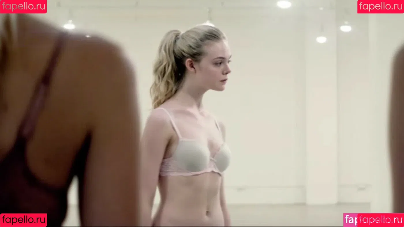 Elle Fanning / ellefanning Onlyfans Photo Gallery 