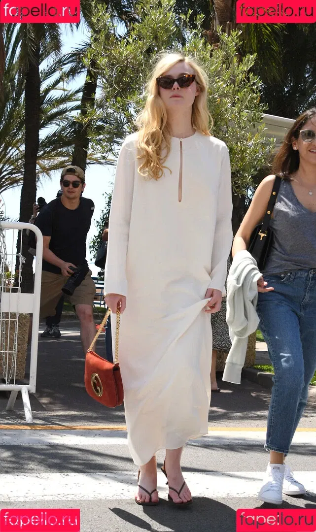Elle Fanning / ellefanning Onlyfans Photo Gallery 