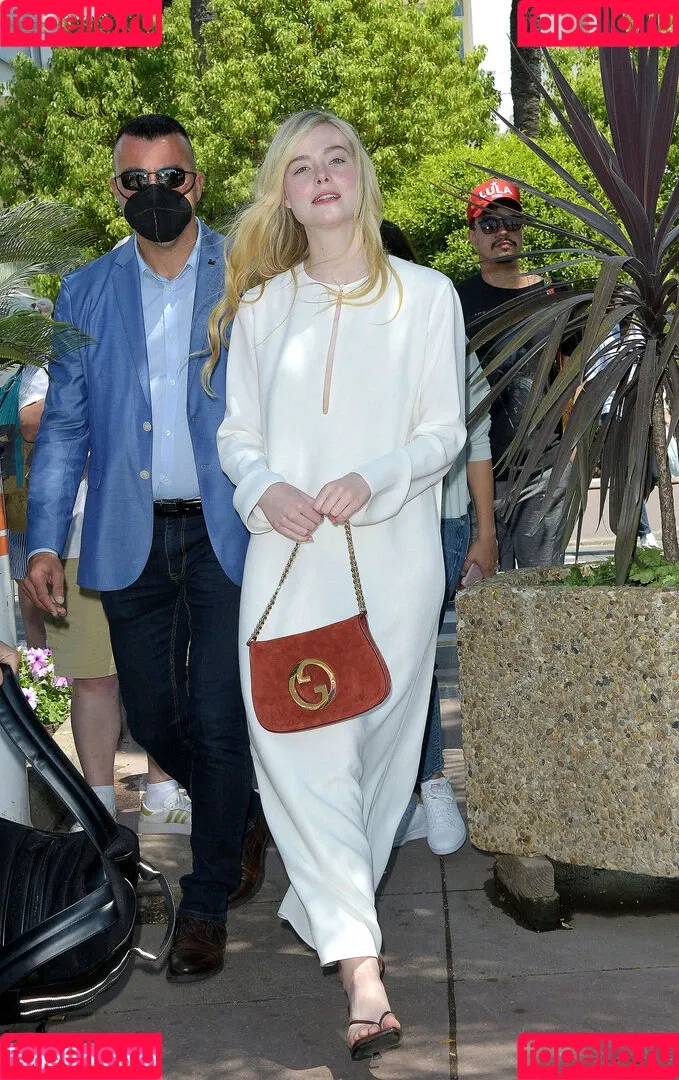 Elle Fanning / ellefanning Onlyfans Photo Gallery 