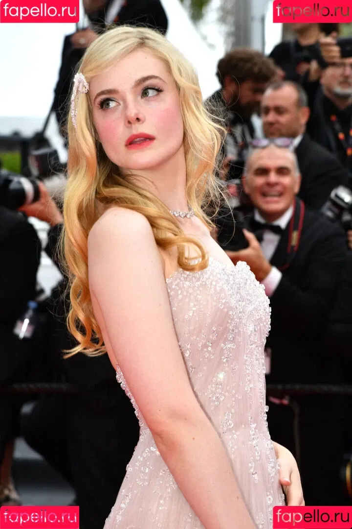 Elle Fanning / ellefanning Onlyfans Photo Gallery 