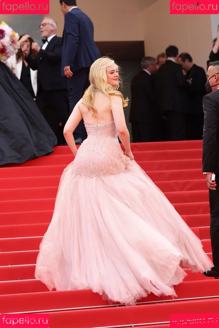 Elle Fanning / ellefanning Onlyfans Photo Gallery 