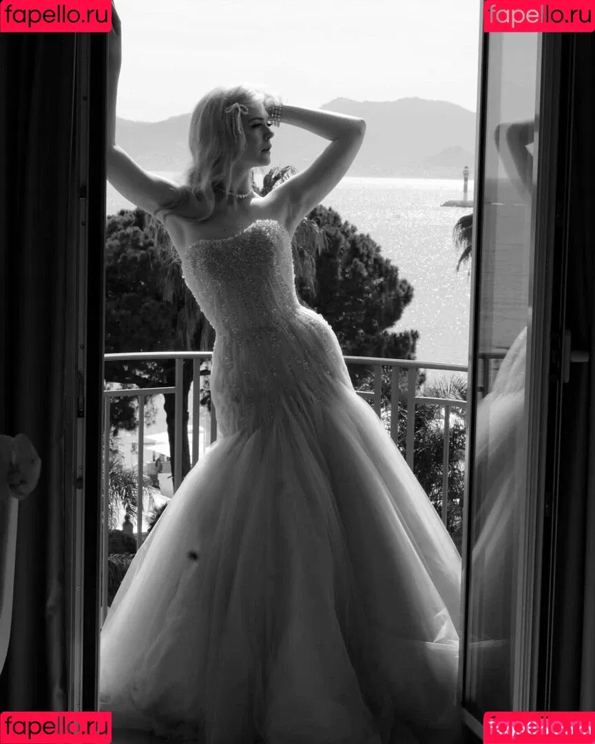 Elle Fanning / ellefanning Onlyfans Photo Gallery 