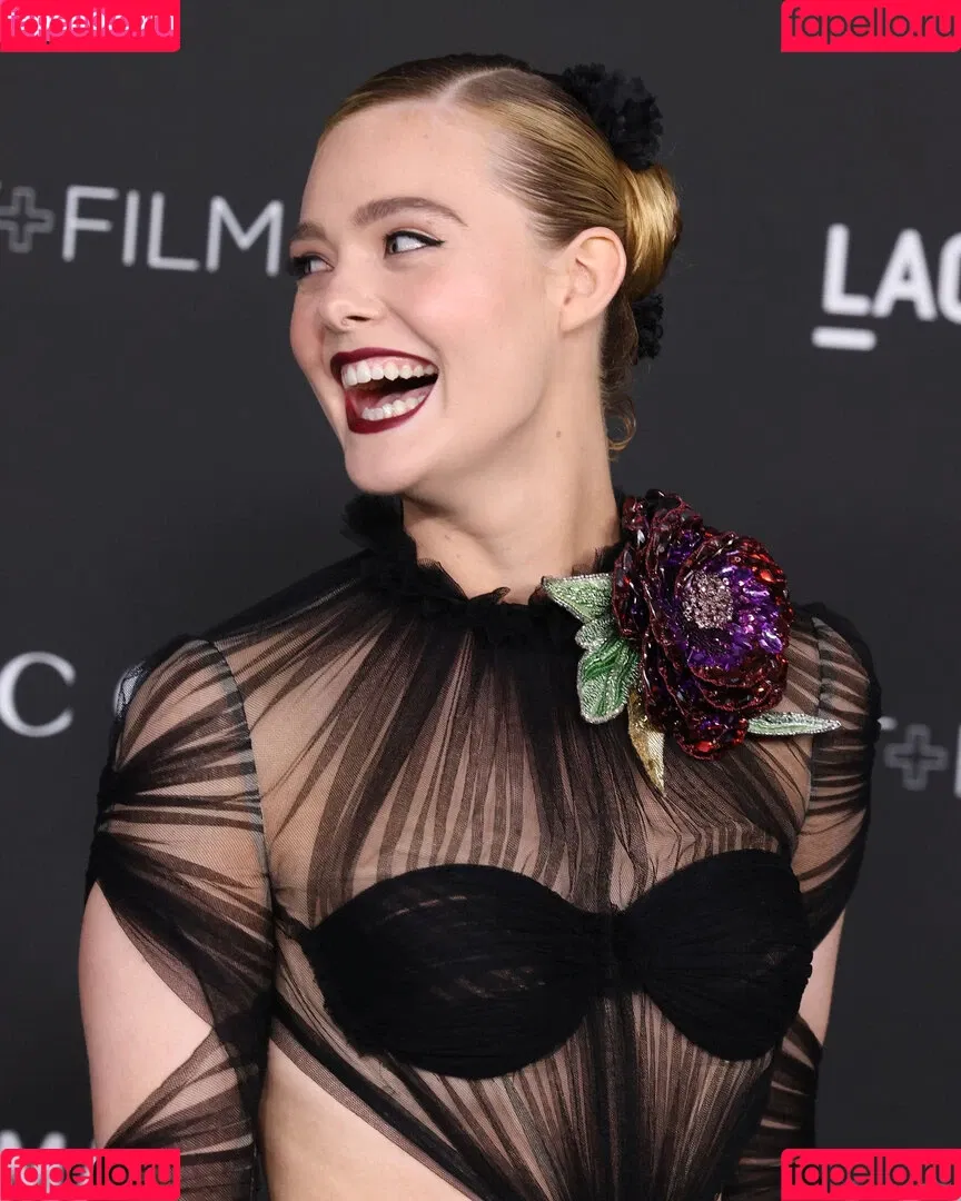 Elle Fanning / ellefanning Onlyfans Photo Gallery 