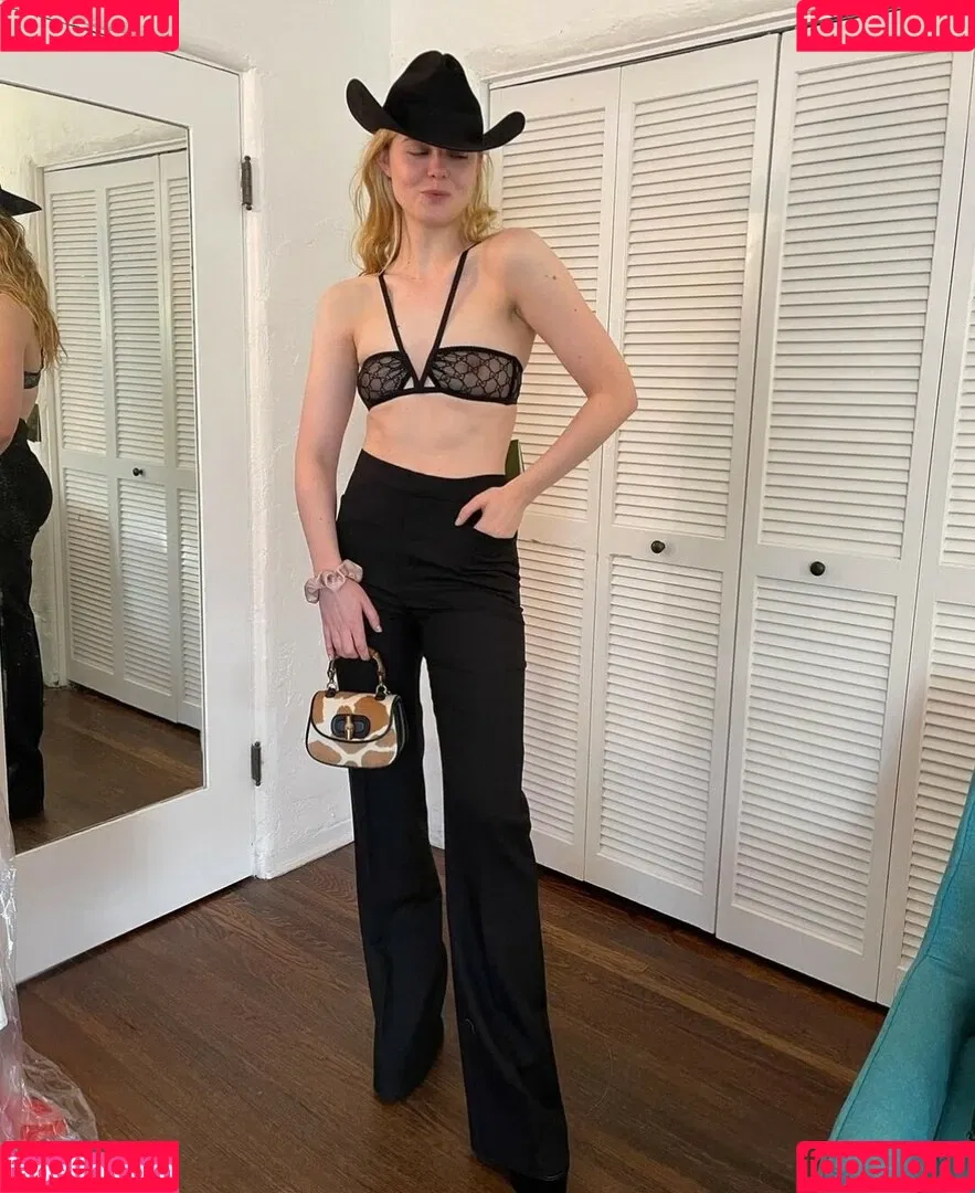 Elle Fanning / ellefanning Onlyfans Photo Gallery 