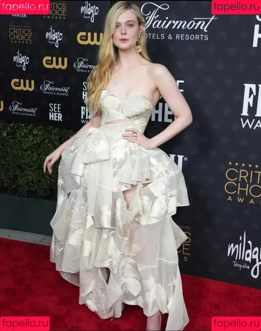 Elle Fanning / ellefanning Onlyfans Photo Gallery 
