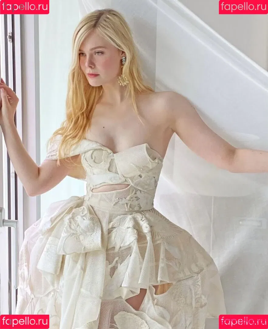 Elle Fanning / ellefanning Onlyfans Photo Gallery 