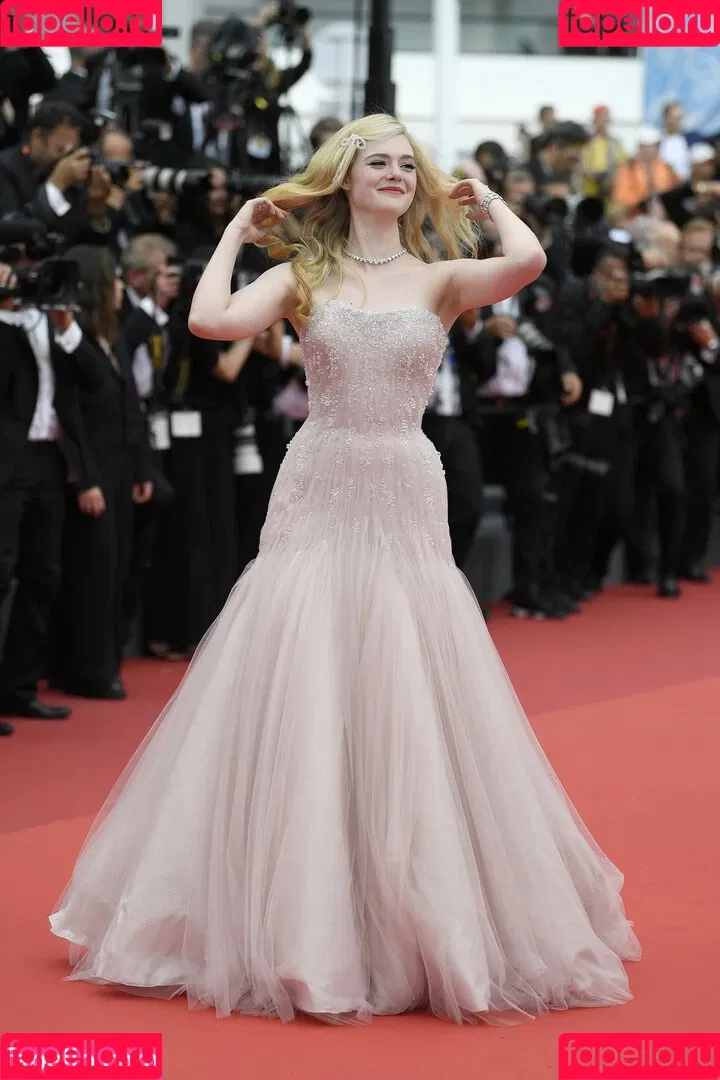 Elle Fanning / ellefanning Onlyfans Photo Gallery 