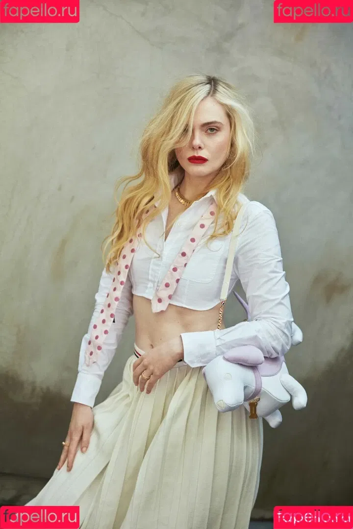 Elle Fanning / ellefanning Onlyfans Photo Gallery 