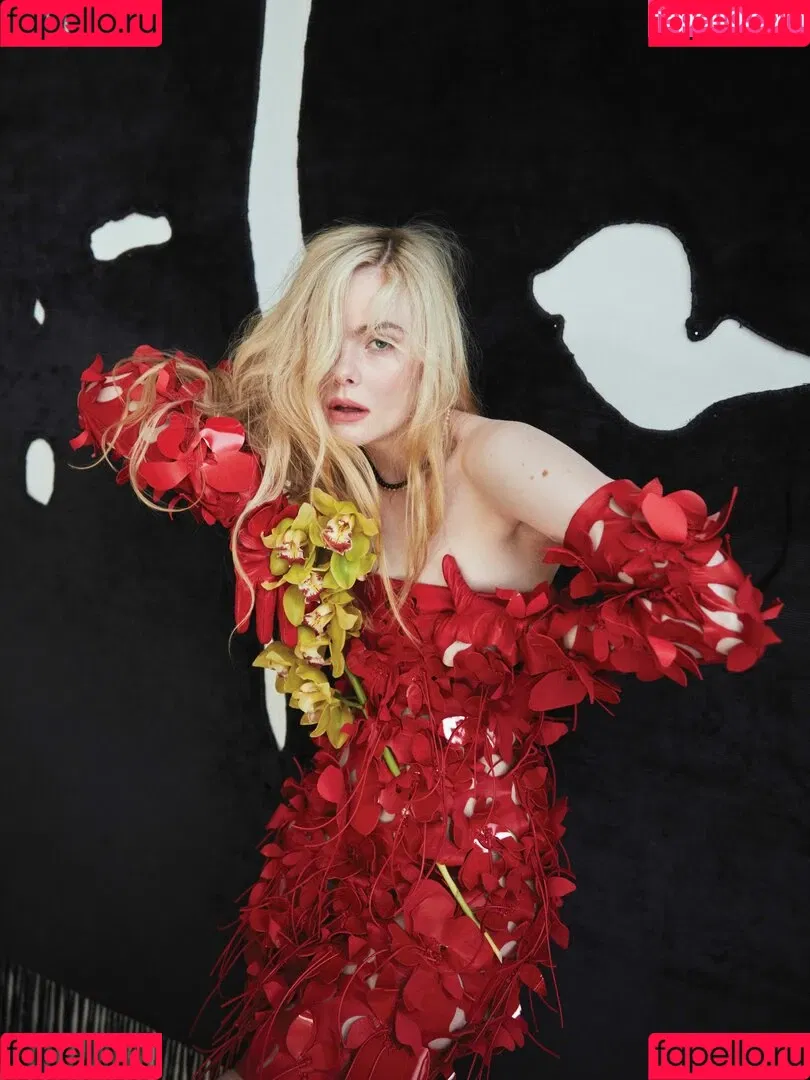Elle Fanning / ellefanning Onlyfans Photo Gallery 