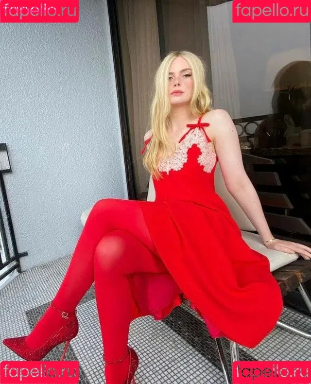 Elle Fanning / ellefanning Onlyfans Photo Gallery 