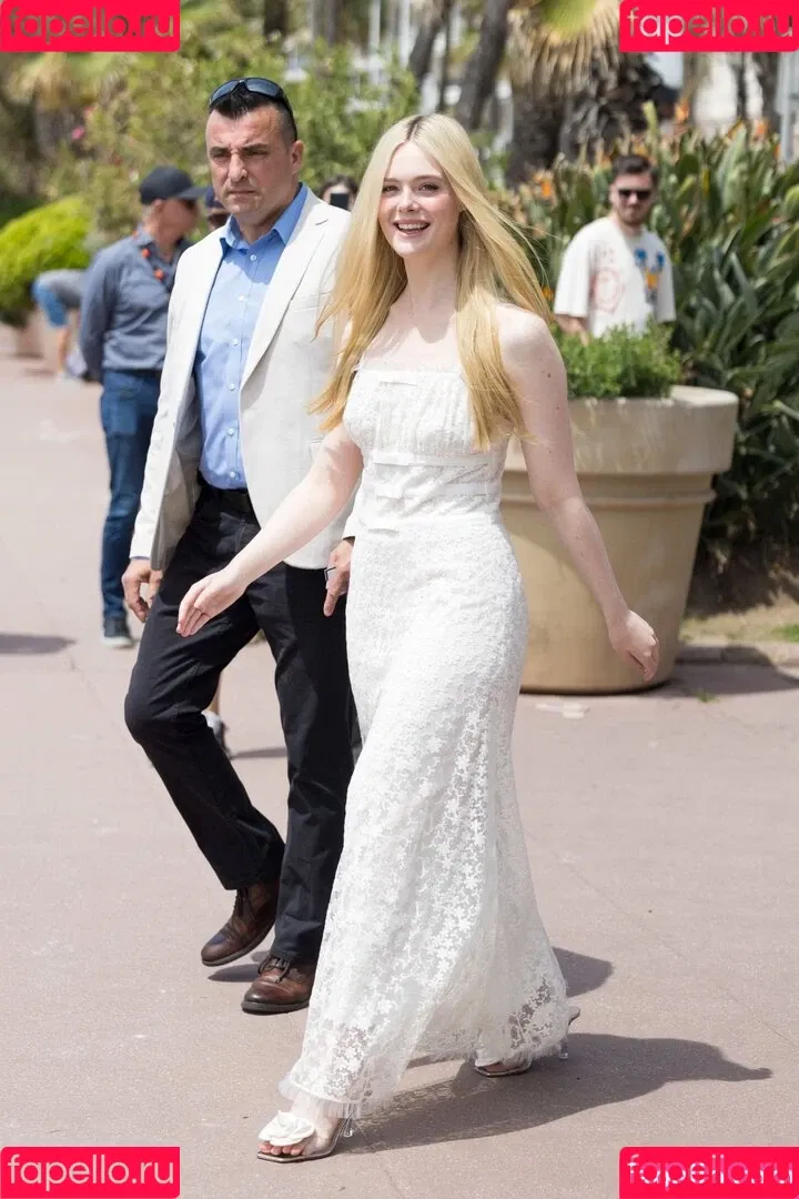 Elle Fanning / ellefanning Onlyfans Photo Gallery 