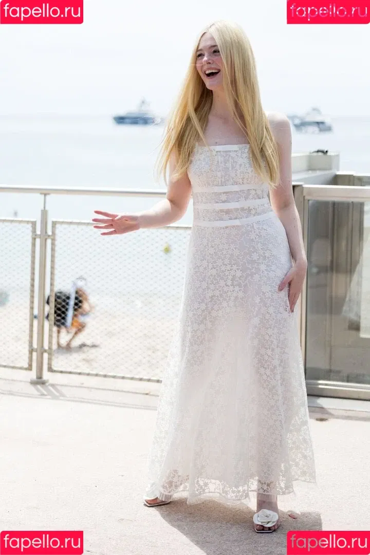 Elle Fanning / ellefanning Onlyfans Photo Gallery 