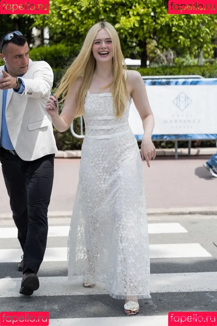 Elle Fanning / ellefanning Onlyfans Photo Gallery 