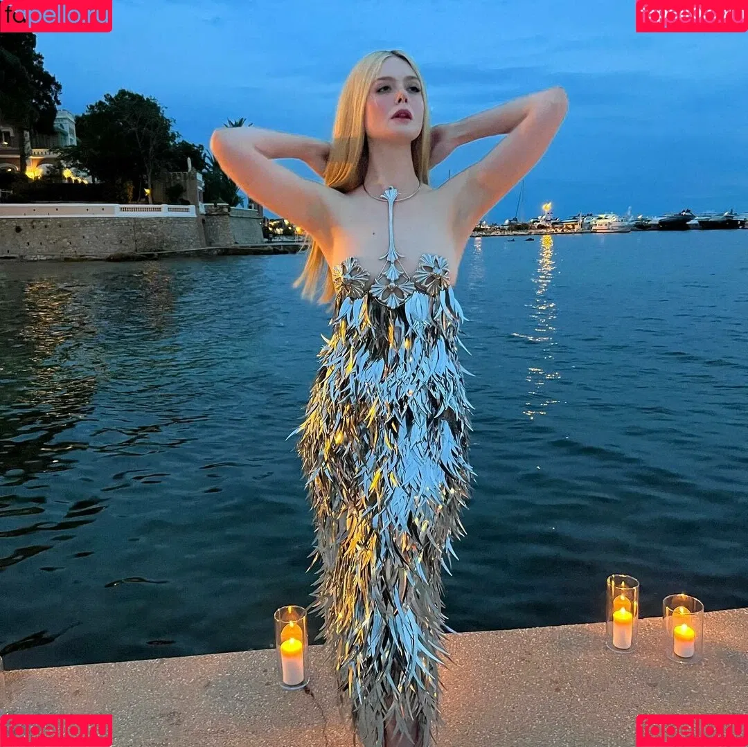 Elle Fanning / ellefanning Onlyfans Photo Gallery 