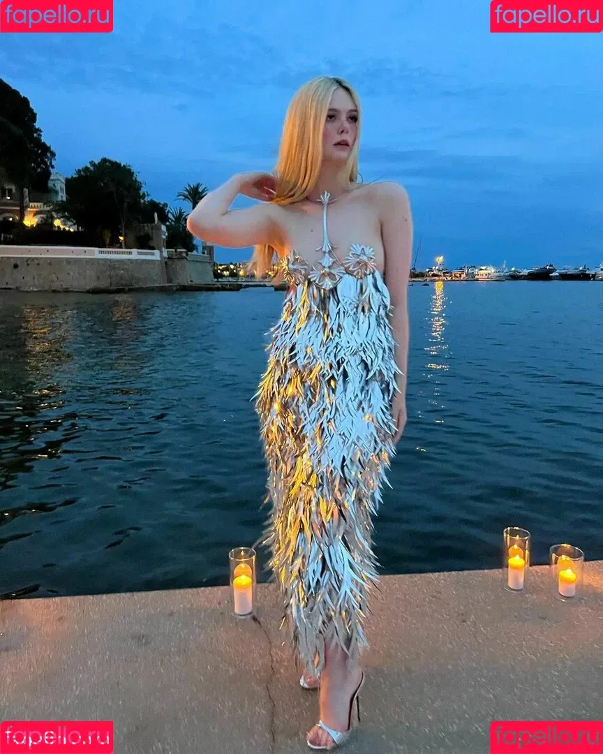 Elle Fanning / ellefanning Onlyfans Photo Gallery 