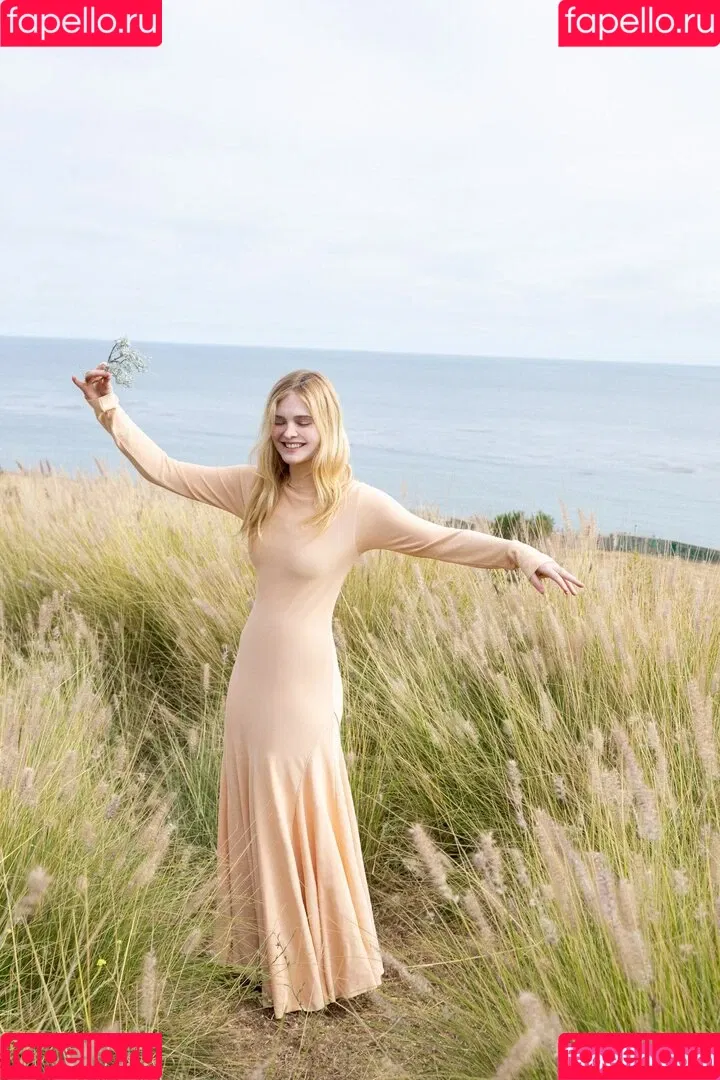 Elle Fanning / ellefanning Onlyfans Photo Gallery 