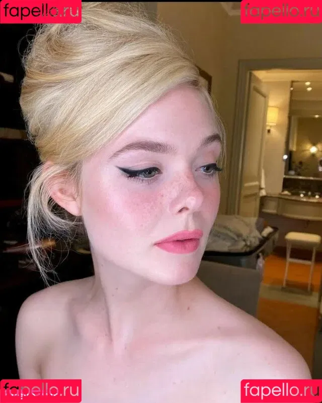 Elle Fanning / ellefanning Onlyfans Photo Gallery 