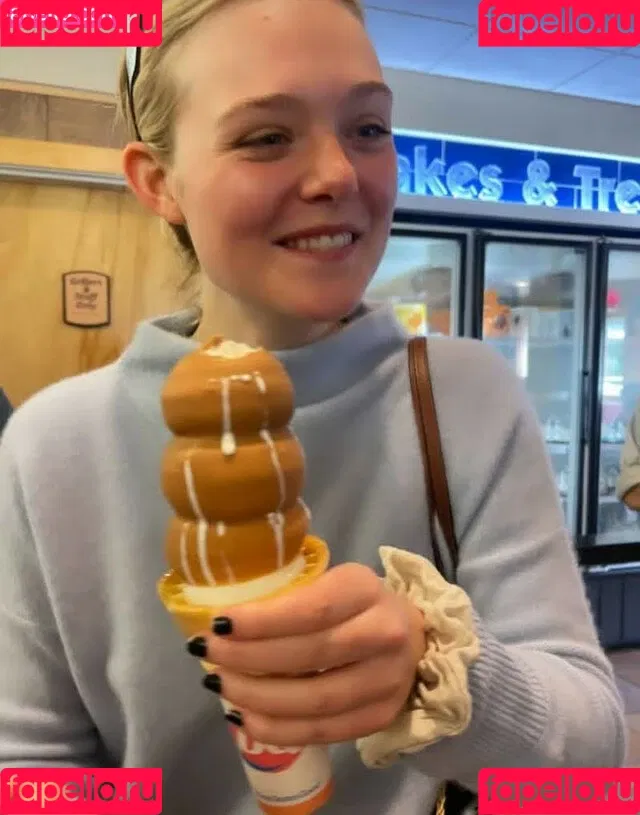 Elle Fanning / ellefanning Onlyfans Photo Gallery 