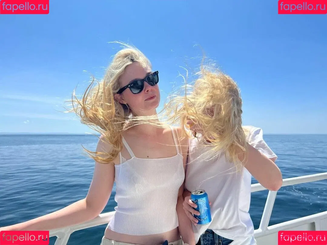 Elle Fanning / ellefanning Onlyfans Photo Gallery 