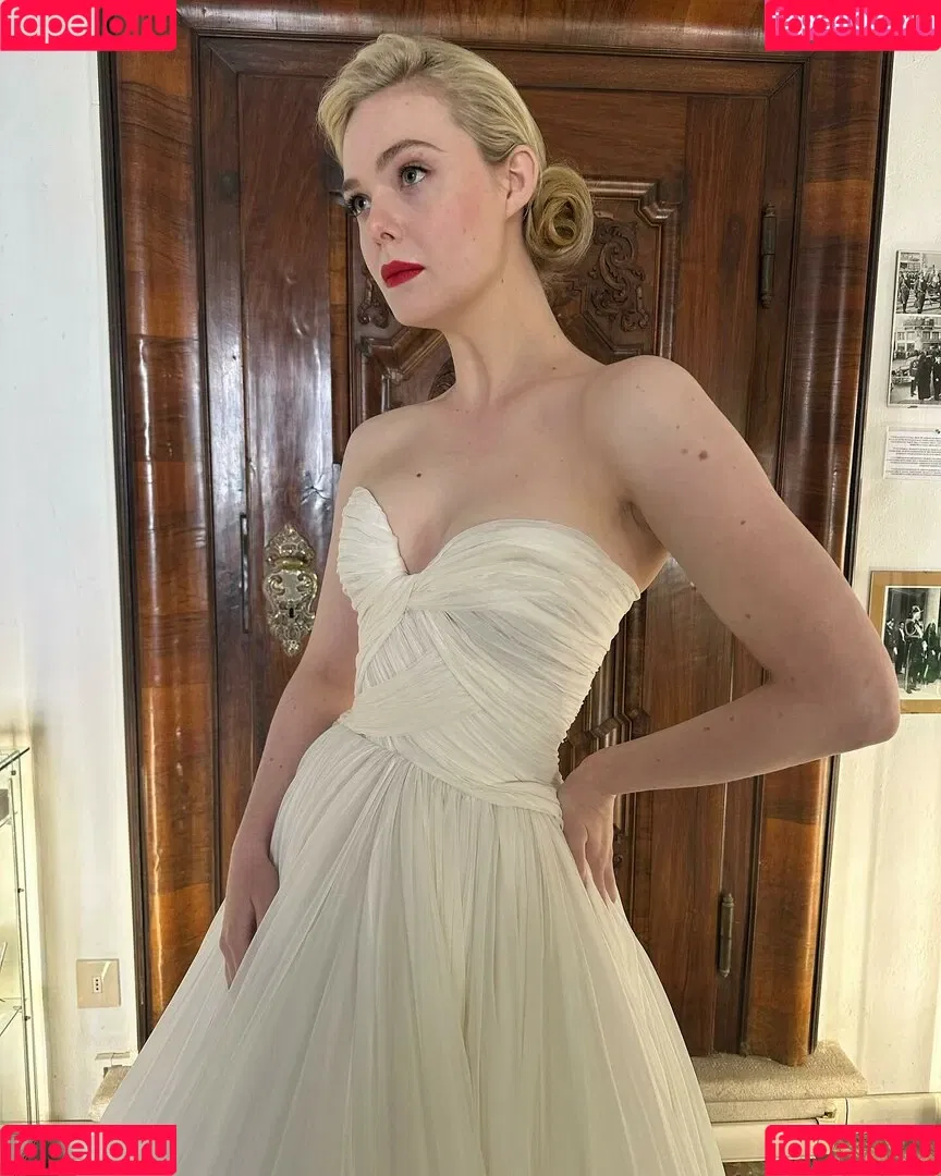 Elle Fanning / ellefanning Onlyfans Photo Gallery 