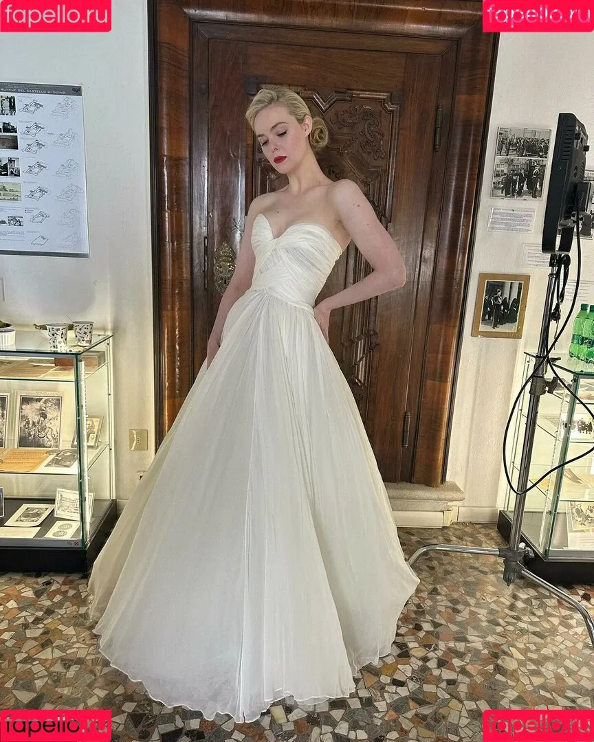Elle Fanning / ellefanning Onlyfans Photo Gallery 
