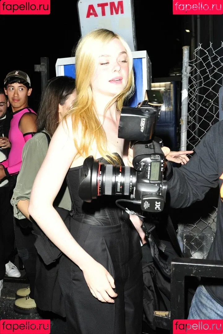 Elle Fanning / ellefanning Onlyfans Photo Gallery 