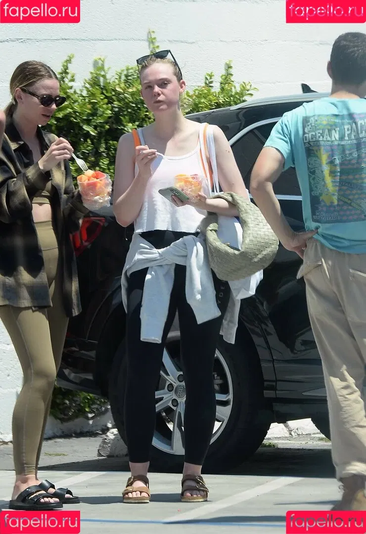 Elle Fanning / ellefanning Onlyfans Photo Gallery 