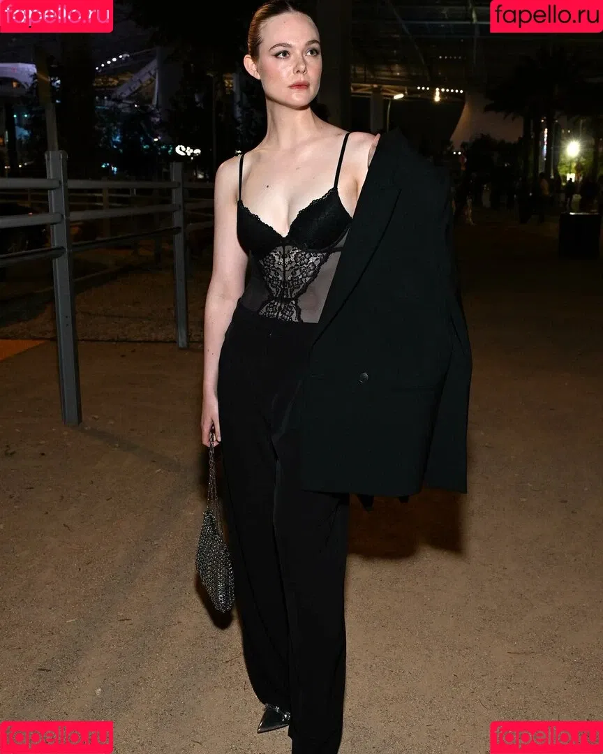 Elle Fanning / ellefanning Onlyfans Photo Gallery 