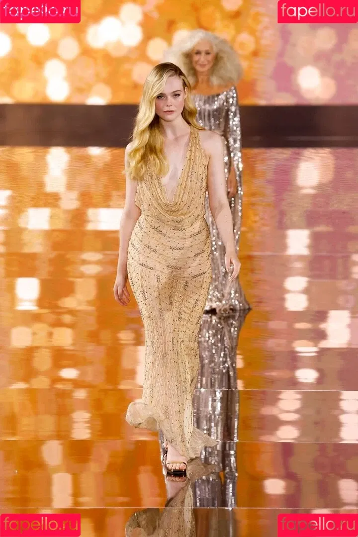 Elle Fanning / ellefanning Onlyfans Photo Gallery 