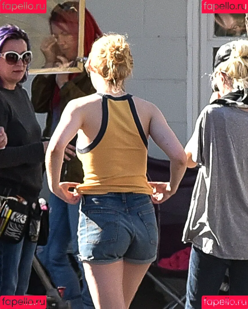Elle Fanning / ellefanning Onlyfans Photo Gallery 