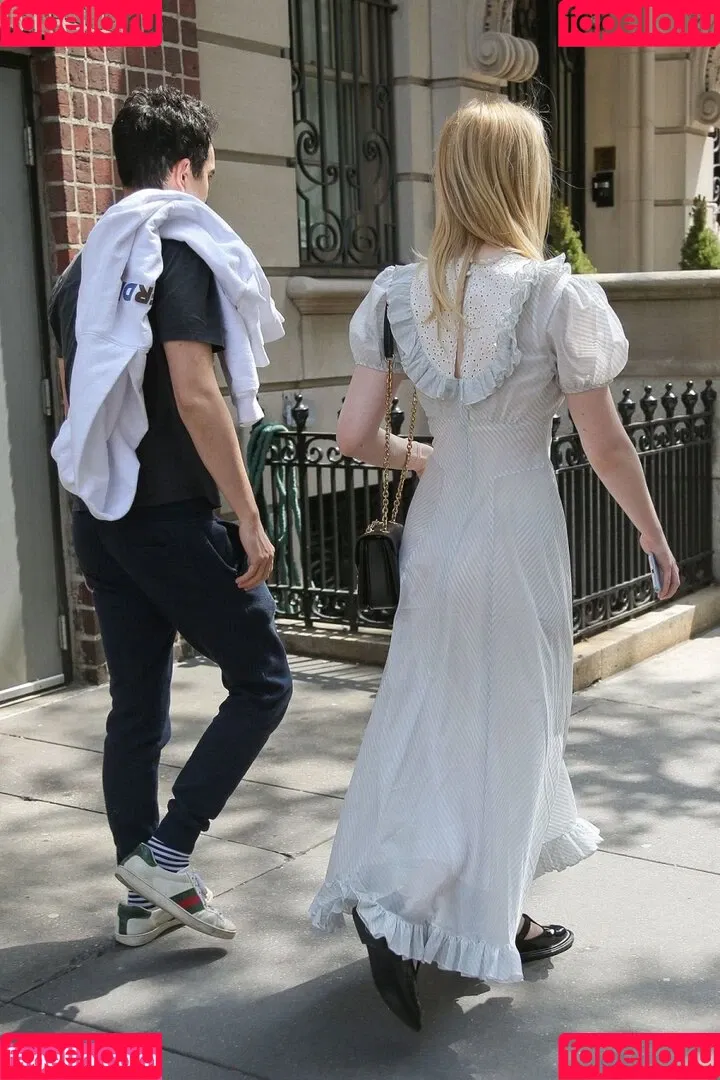 Elle Fanning / ellefanning Onlyfans Photo Gallery 