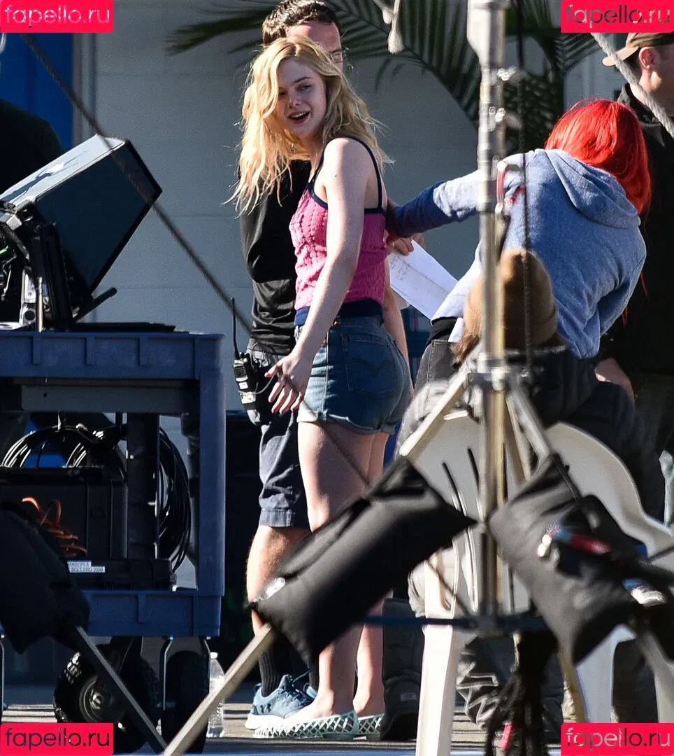 Elle Fanning / ellefanning Onlyfans Photo Gallery 