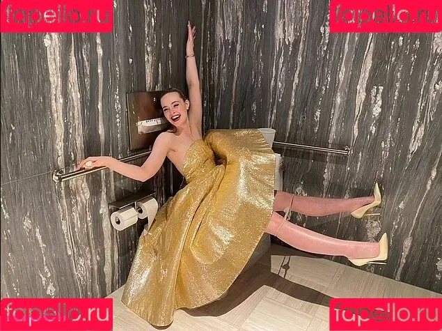 Elle Fanning / ellefanning Onlyfans Photo Gallery 