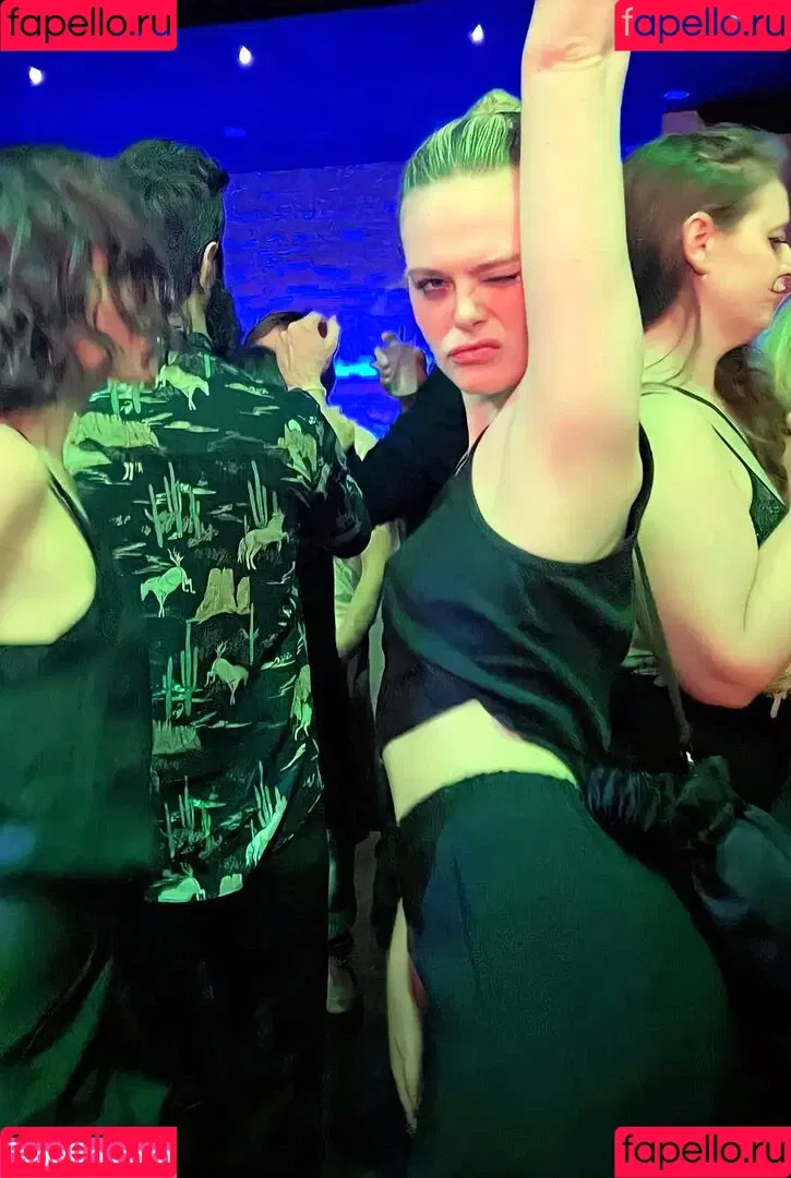 Elle Fanning / ellefanning Onlyfans Photo Gallery 