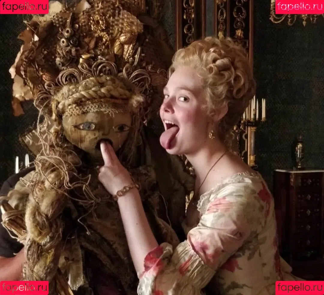 Elle Fanning / ellefanning Onlyfans Photo Gallery 