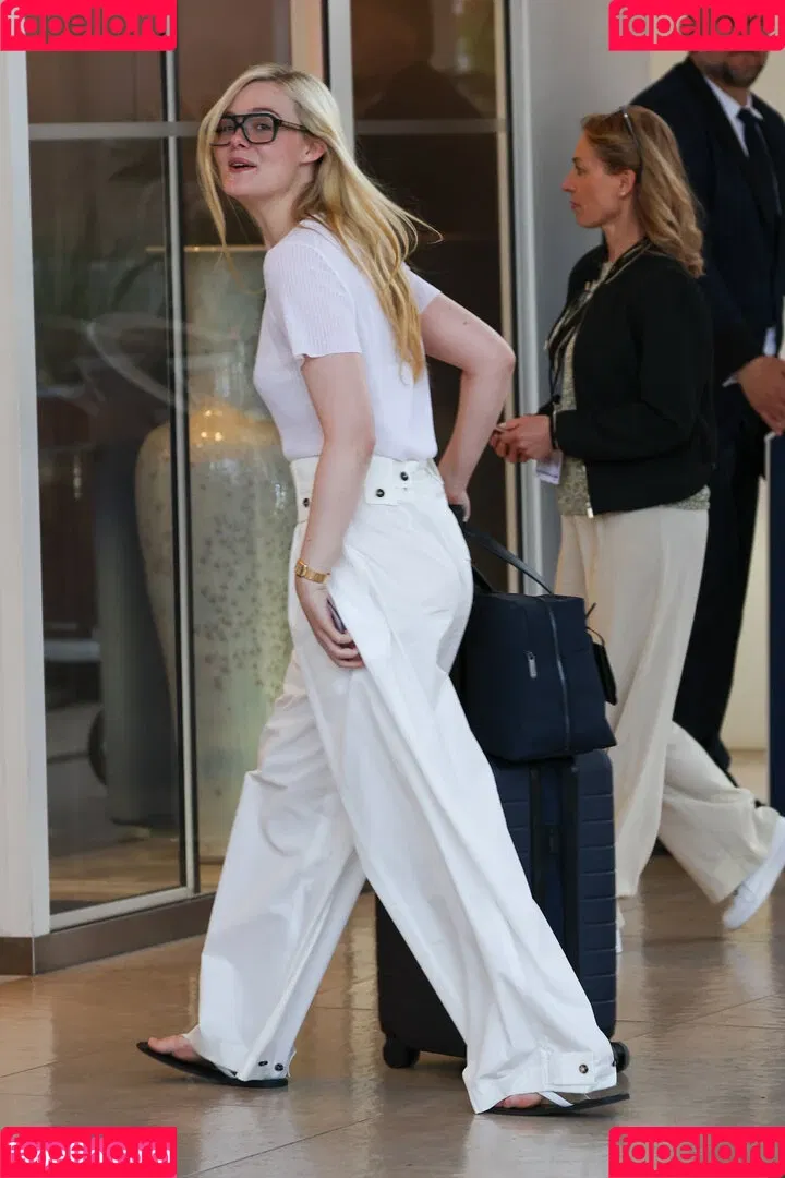 Elle Fanning / ellefanning Onlyfans Photo Gallery 