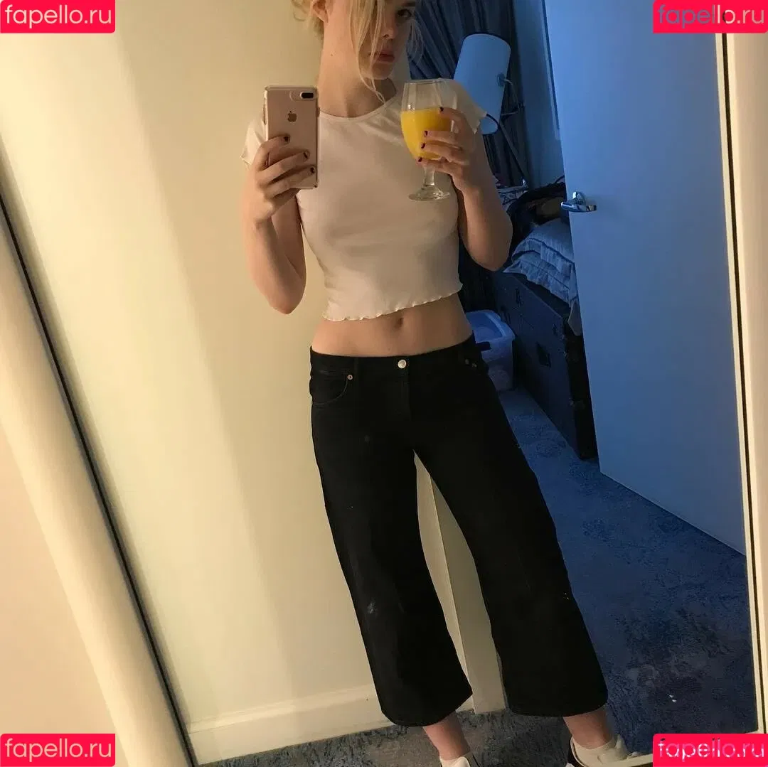 Elle Fanning / ellefanning Onlyfans Photo Gallery 